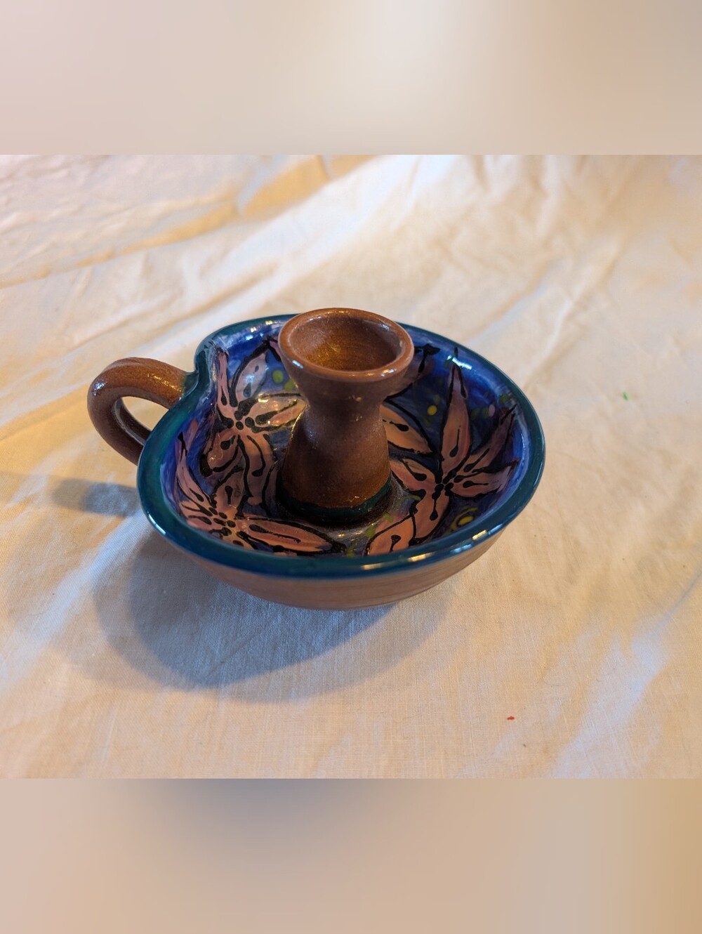 2/40$ Vintage Blue and Pink Floral Ceramic Candle Holder